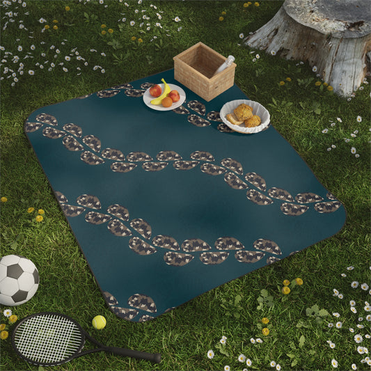 Kupee Shell Lei Outdoor Blanket