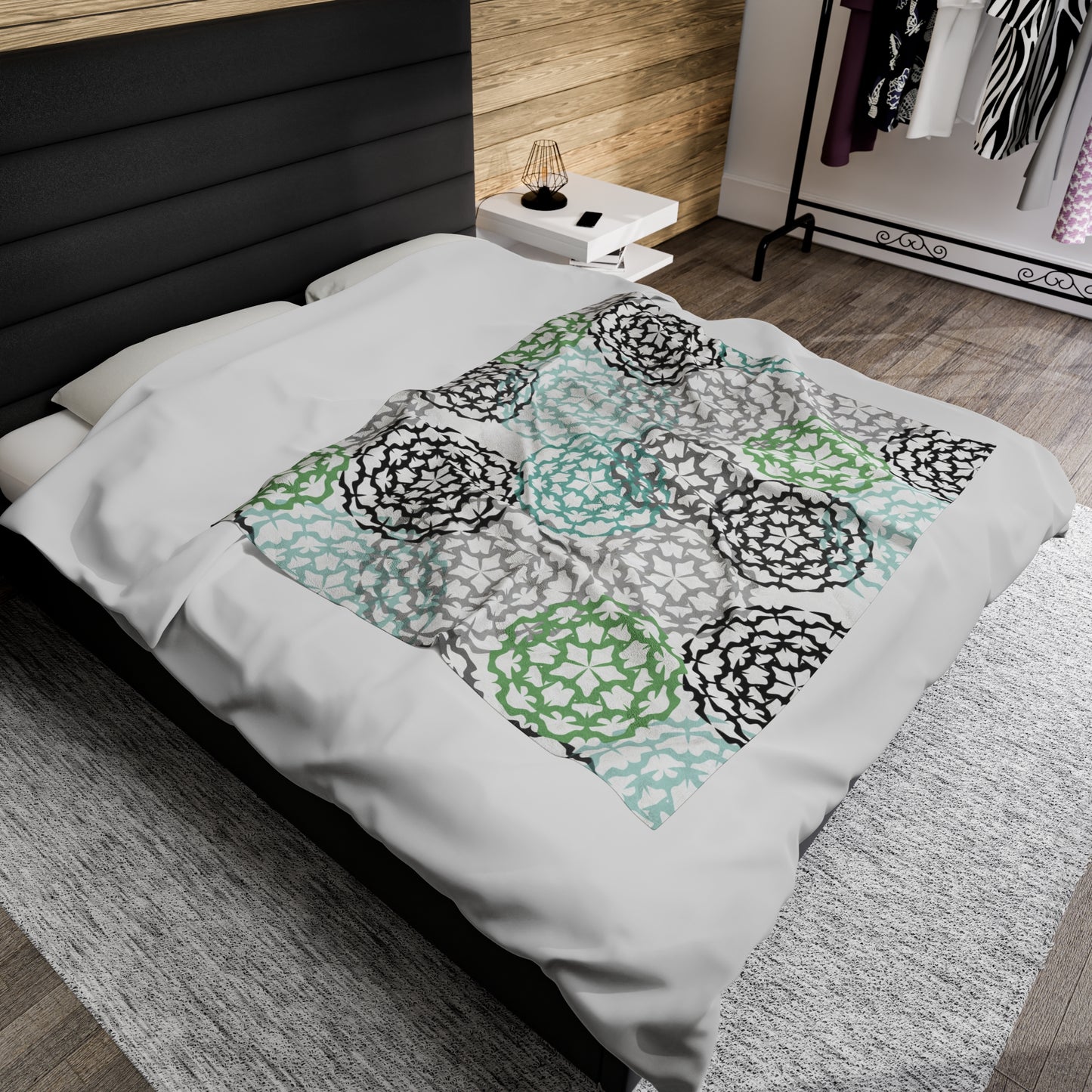 Iwa Bird Mandala Velveteen Plush Blanket