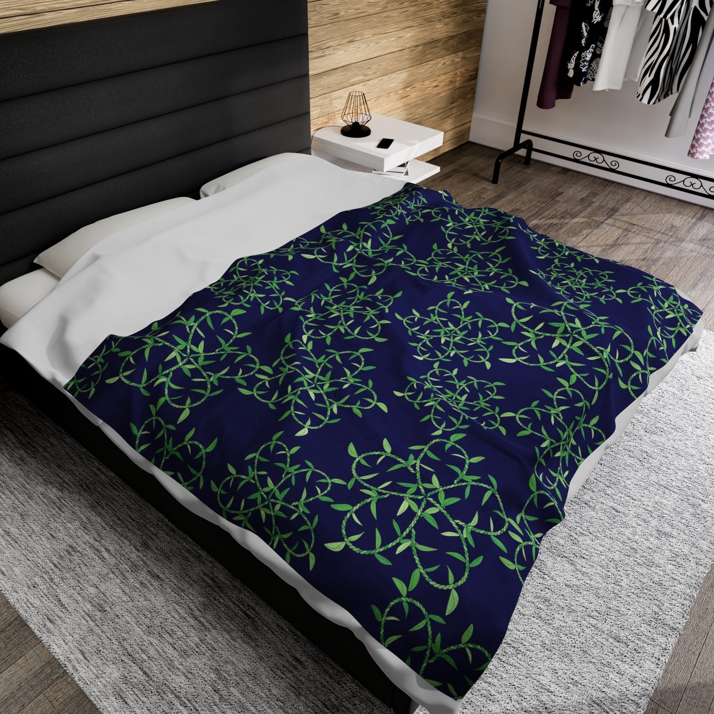 Ti Leaf Lei Flower Velveteen Plush Blanket